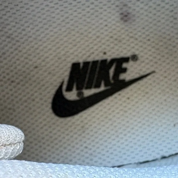 Nike Court Vision Low Womens Sneakers - Picture 4 of 6